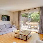 Beautiful House In With Pool & Parking Πανσιόν Le Bouscat