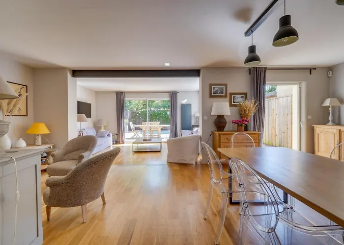 Beautiful House In With Pool & Parking 4* Le Bouscat