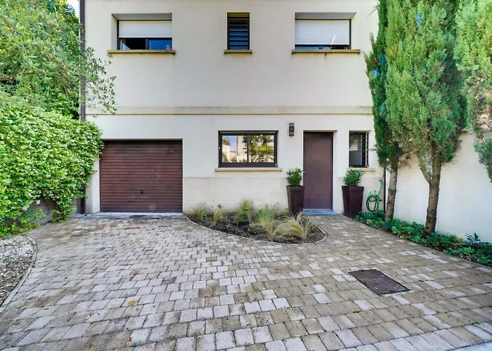 Gæstehus Beautiful House In With Pool & Parking Le Bouscat